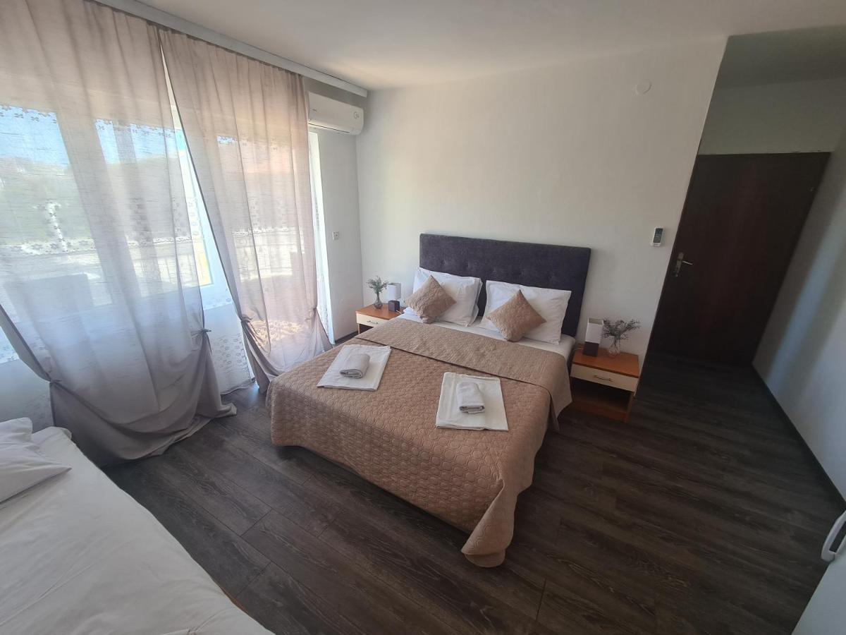 Villa Goda Тучепи Экстерьер фото