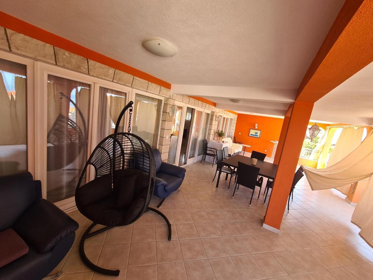 Villa Goda Тучепи Экстерьер фото
