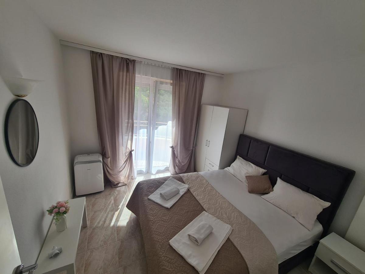 Villa Goda Тучепи Экстерьер фото