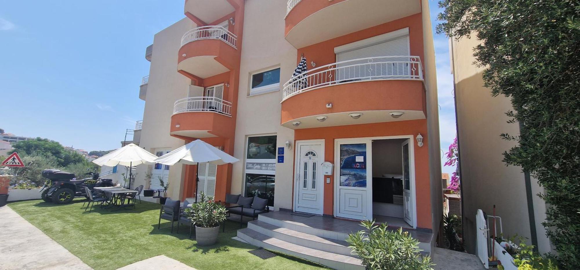 Villa Goda Тучепи Экстерьер фото